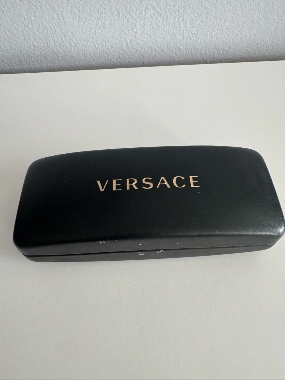 Versace VE4353 Tribute Collection Medusa Black Gold Sunglasses 51-26-140 + Case